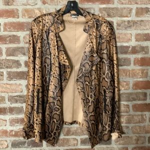 Venus faux leather snake print jacket. Size XL 18
